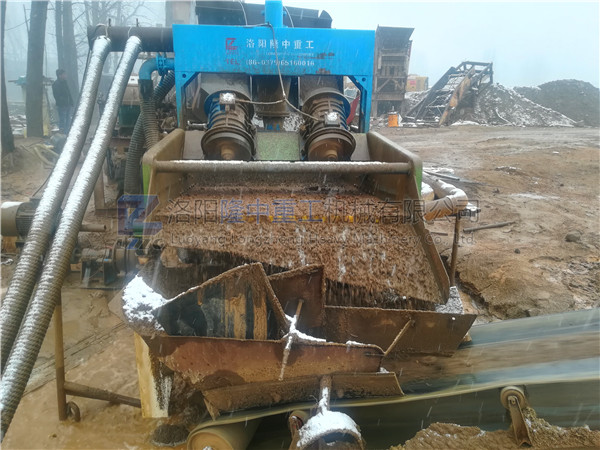 脫水型細沙回收機現(xiàn)場